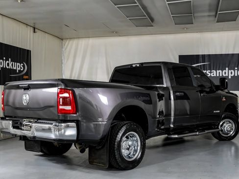 Used 2024 RAM 3500 Big Horn w/ Heated Seats & Wheel Group AWD/4WD image 8