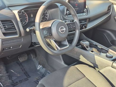 Used 2024 Nissan Rogue S AWD/4WD image 13