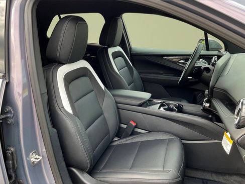 New 2026 Chevrolet Blazer EV LT image 11