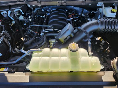 New 2026 Ford F150 Lariat w/ Equipment Group 501A Mid image 26