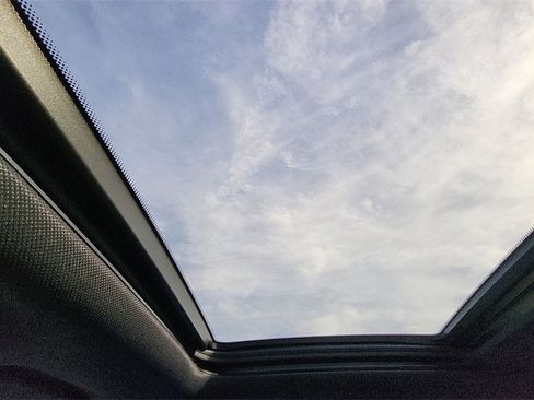 Used 2022 BMW X4 M40i image 26