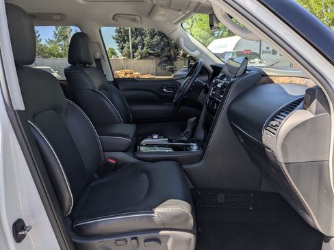 Used 2023 INFINITI QX80 Premium Select w/ Cargo Package AWD/4WD image 37