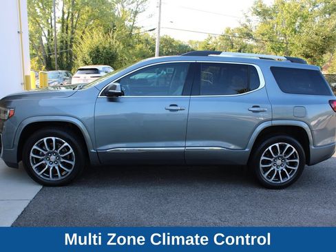 Used 2021 GMC Acadia Denali w/ Denali Ultimate Package AWD/4WD image 12