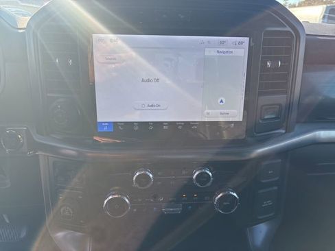 Used 2025 Ford F150 Lariat w/ Equipment Group 501A Mid image 12