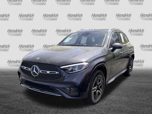 Certified 2025 Mercedes-Benz GLC 300 4MATIC image 6