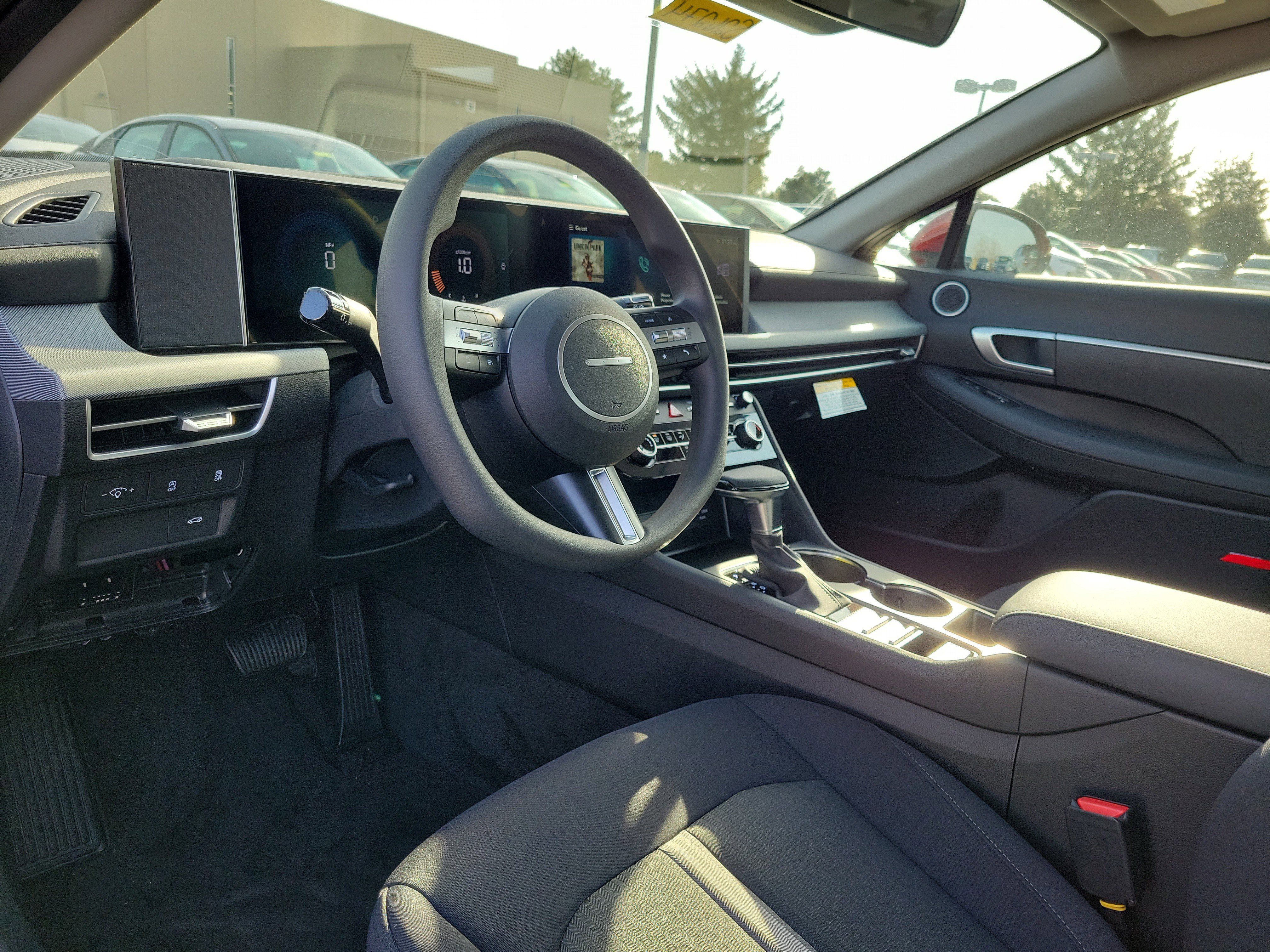 New 2026 Hyundai Sonata SE FWD image 19