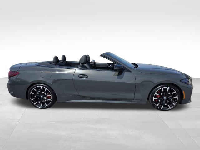 Used 2026 BMW M440i Convertible w/ Premium Package RWD image 2