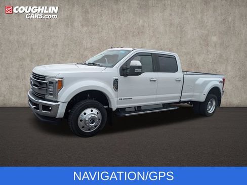 Used 2019 Ford F450 Lariat w/ Lariat Ultimate Package AWD/4WD image 5