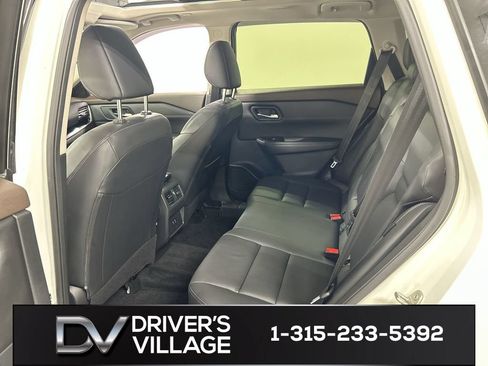 Used 2023 Nissan Rogue SL AWD/4WD image 20