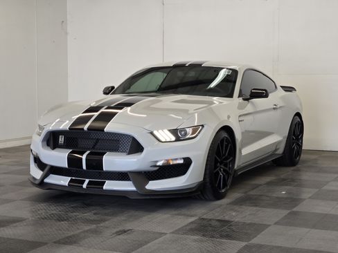 Certified 2017 Ford Mustang Shelby GT350 RWD image 4