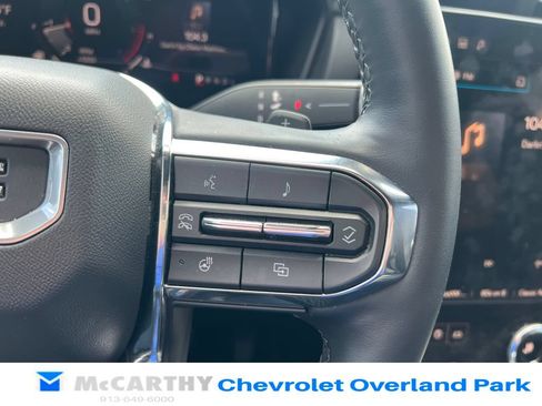 Used 2026 GMC Terrain Elevation w/ Elevation Premium Package FWD image 14