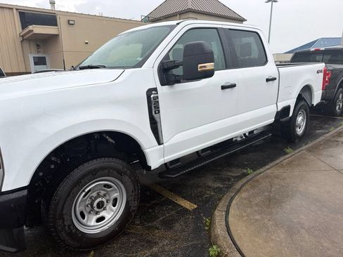 Used 2026 Ford F250 XL AWD/4WD image 1