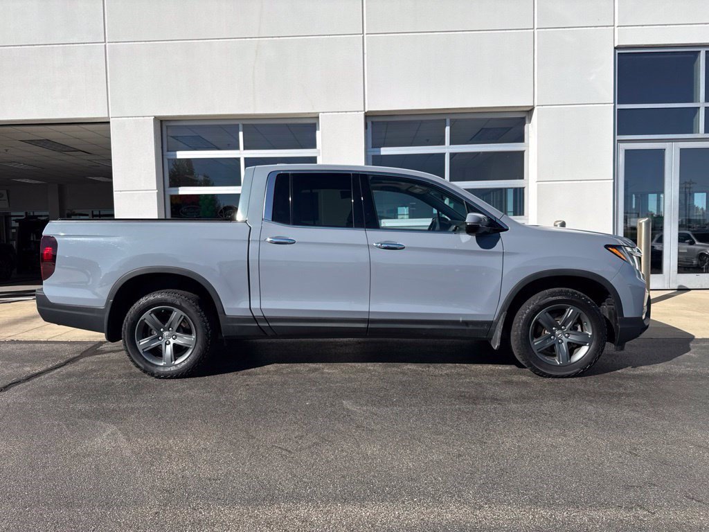 Used 2023 Honda Ridgeline RTL-E image 3