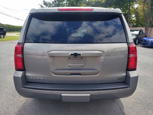 Used 2018 Chevrolet Tahoe LT w/ Luxury Package image 6