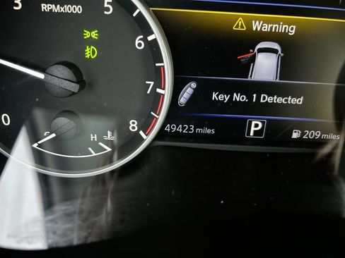 Used 2018 Nissan Murano SV AWD/4WD image 15