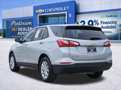Certified 2020 Chevrolet Equinox LS w/ LPO, Floor Liner Package FWD image 4