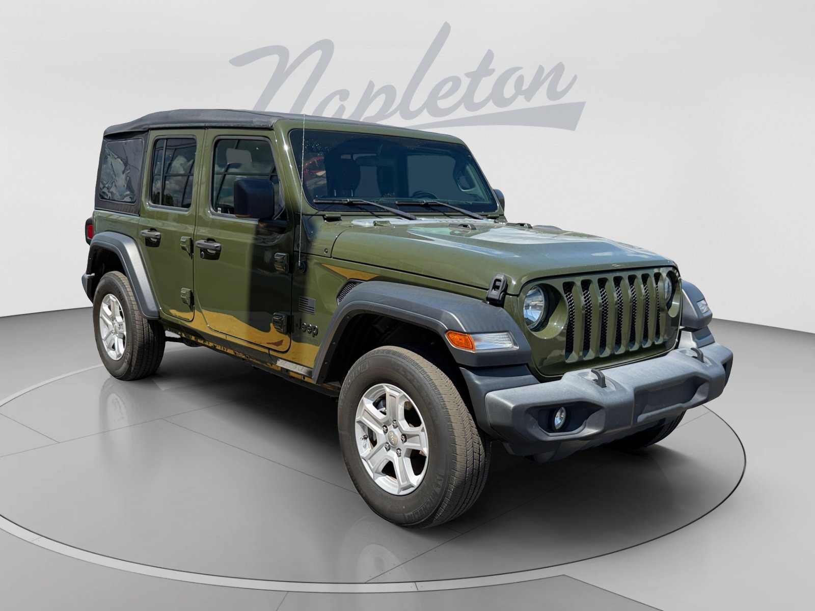 Used 2022 Jeep Wrangler Unlimited Sport AWD/4WD image 8