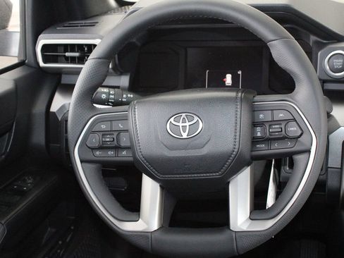 New 2026 Toyota 4Runner SR5 image 22