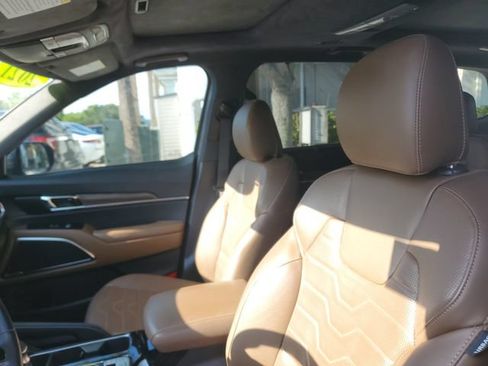 Used 2021 Kia Telluride SX w/ SX Prestige Package AWD/4WD image 17