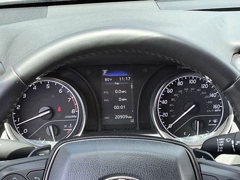 Used 2024 Toyota Camry SE FWD image 13