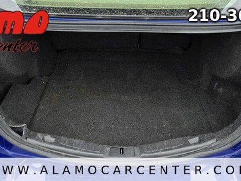 Used 2016 Ford Fusion SE FWD image 25