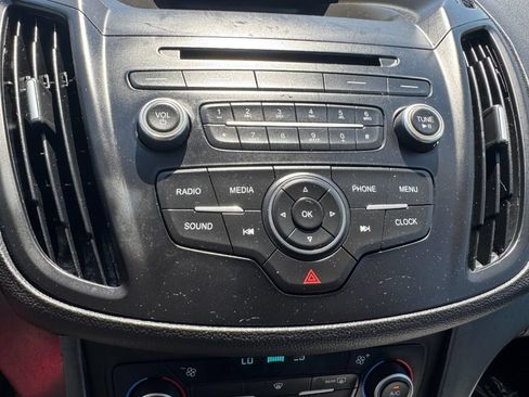 Used 2018 Ford Escape SE AWD/4WD image 19