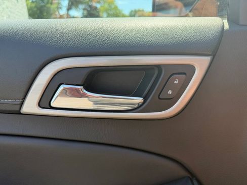 Used 2018 GMC Yukon Denali AWD/4WD image 35
