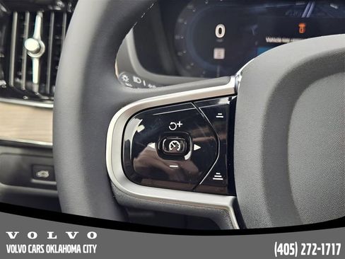 Certified 2025 Volvo XC90 T8 Plus w/ Protection Package Premier image 22