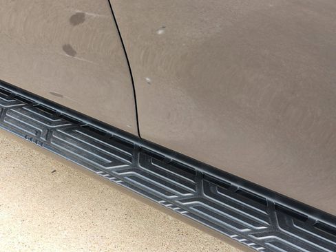 Used 2024 INFINITI QX80 Sensory image 12