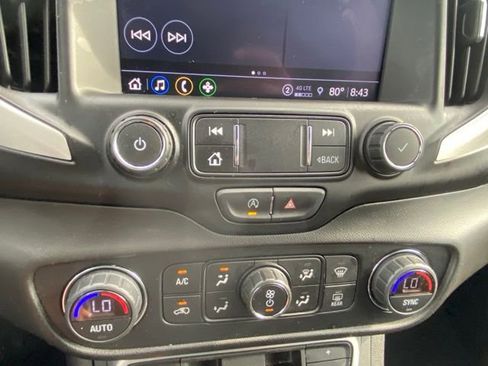 Used 2022 GMC Terrain SLT FWD image 27
