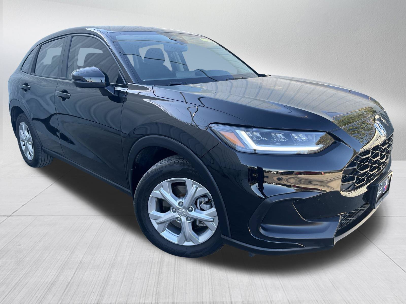 Used 2025 Honda HR-V LX image 3