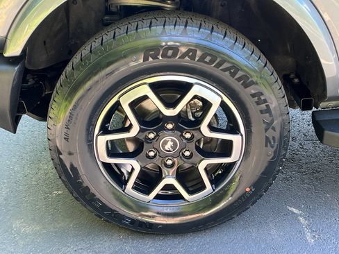 Used 2022 Ford Bronco Outer Banks AWD/4WD image 24