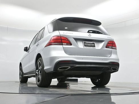 Used 2019 Mercedes-Benz GLE 400 4MATIC image 51