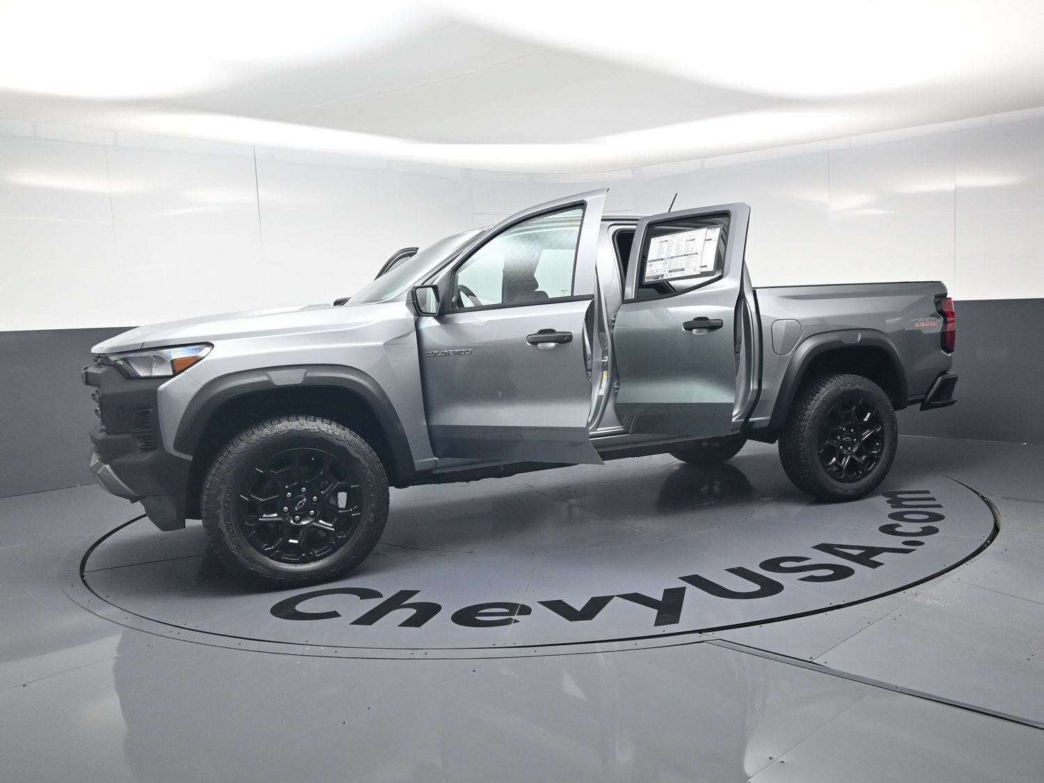 Used 2026 Chevrolet Colorado Trail Boss AWD/4WD image 18