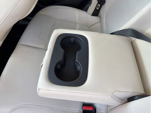 Used 2021 Buick Encore GX Select image 35