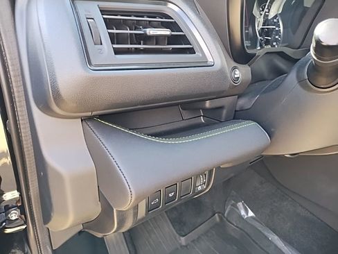 Certified 2025 Subaru Ascent Bronze Edition image 25