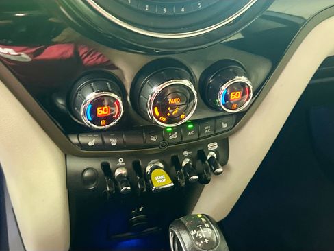 Used 2019 MINI Cooper Countryman SE w/ Convenience Package image 26