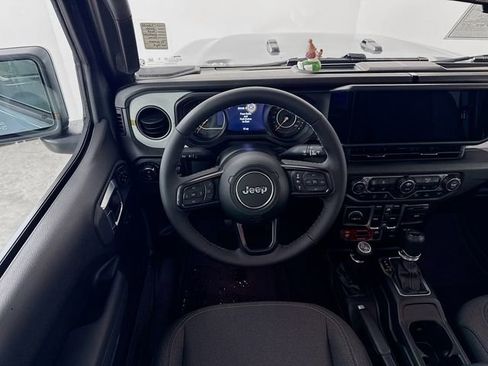 New 2026 Jeep Gladiator Sport image 24