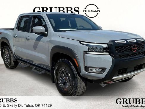 New 2026 Nissan Frontier PRO-4X w/ Pro-4x Convenience Package image 1