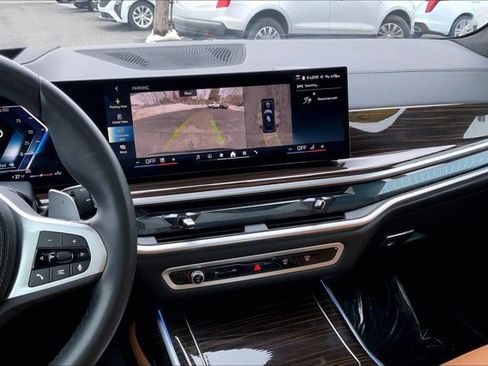 Used 2026 BMW X7 xDrive40i image 5
