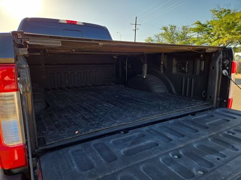 Used 2019 Ford F250 Lariat AWD/4WD image 12