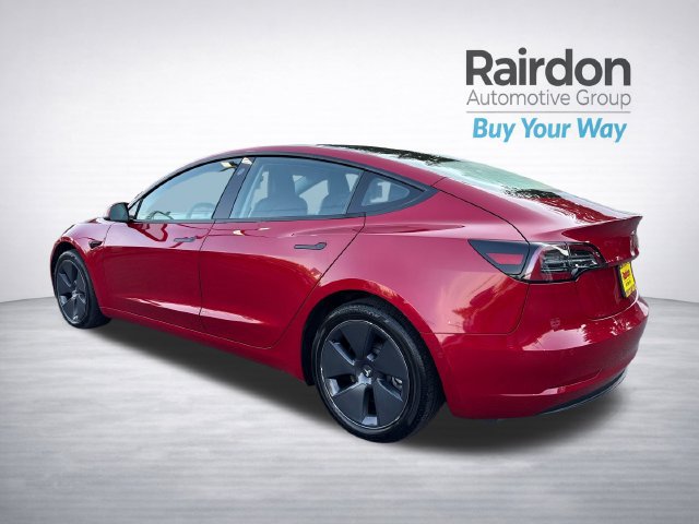 Used 2022 Tesla Model 3 Long Range AWD/4WD image 5