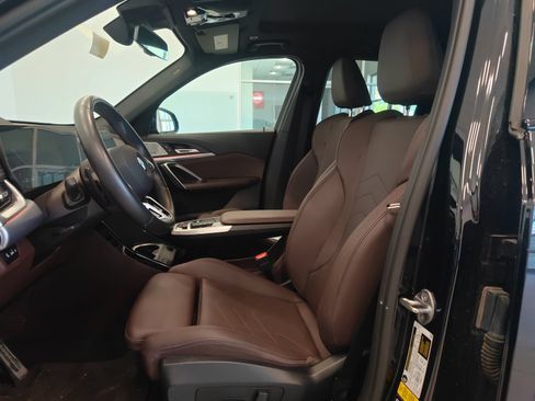 Used 2023 BMW X1 xDrive28i w/ Premium Package AWD/4WD image 11