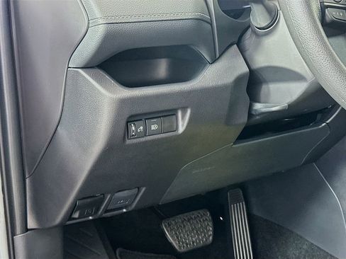 Used 2025 Toyota RAV4 LE image 10