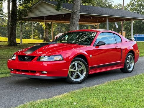 Used 2004 Ford Mustang Mach 1 RWD image 8