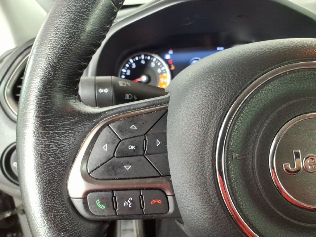 Used 2021 Jeep Renegade Limited AWD/4WD image 16