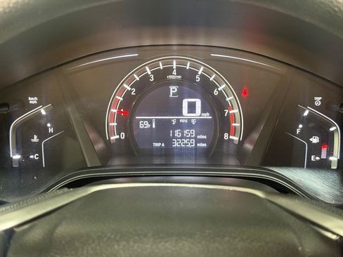 Used 2018 Honda CR-V LX image 12