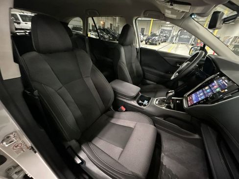 Used 2020 Subaru Outback Premium image 24