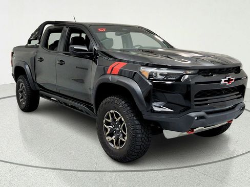 Certified 2024 Chevrolet Colorado ZR2 w/ ZR2 Convenience Package III AWD/4WD image 7