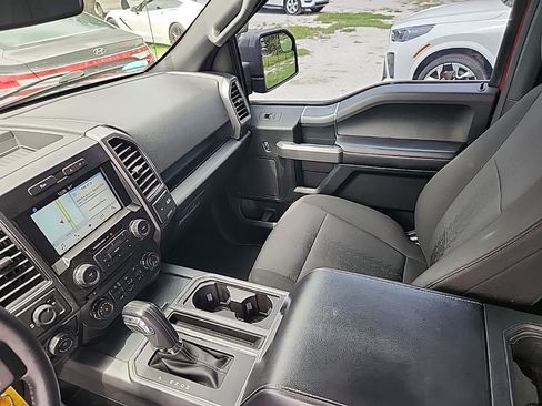 Used 2018 Ford F150 XLT w/ Equipment Group 302A Luxury RWD image 6